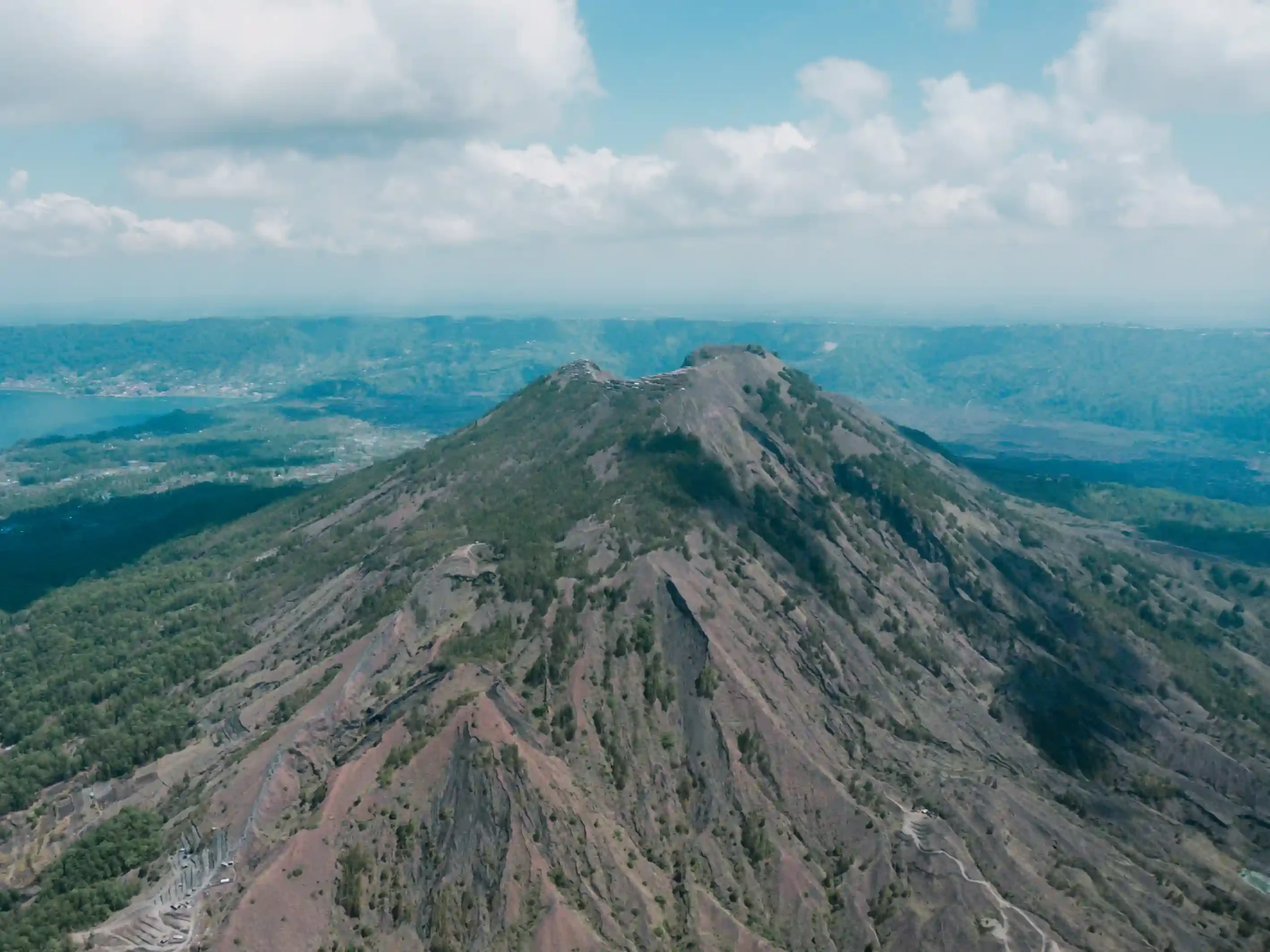 Volcano scenic helicopter tour