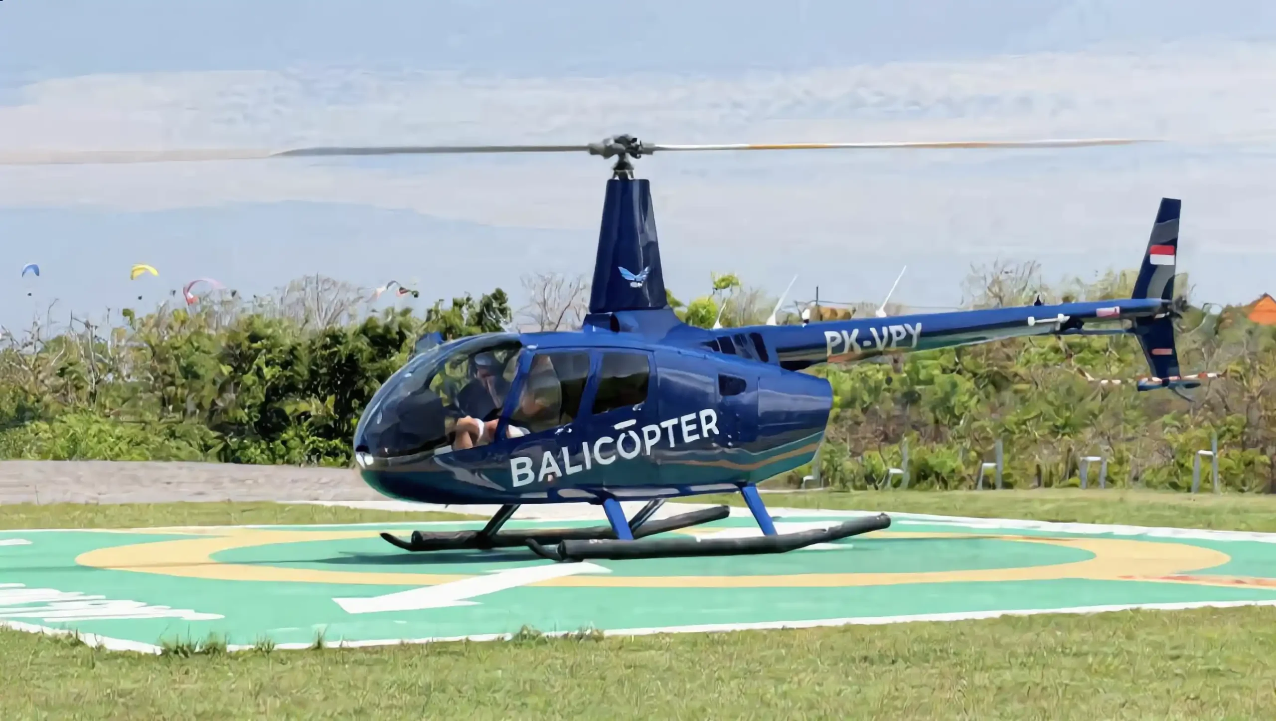 Robinson R66 helicopter Bali